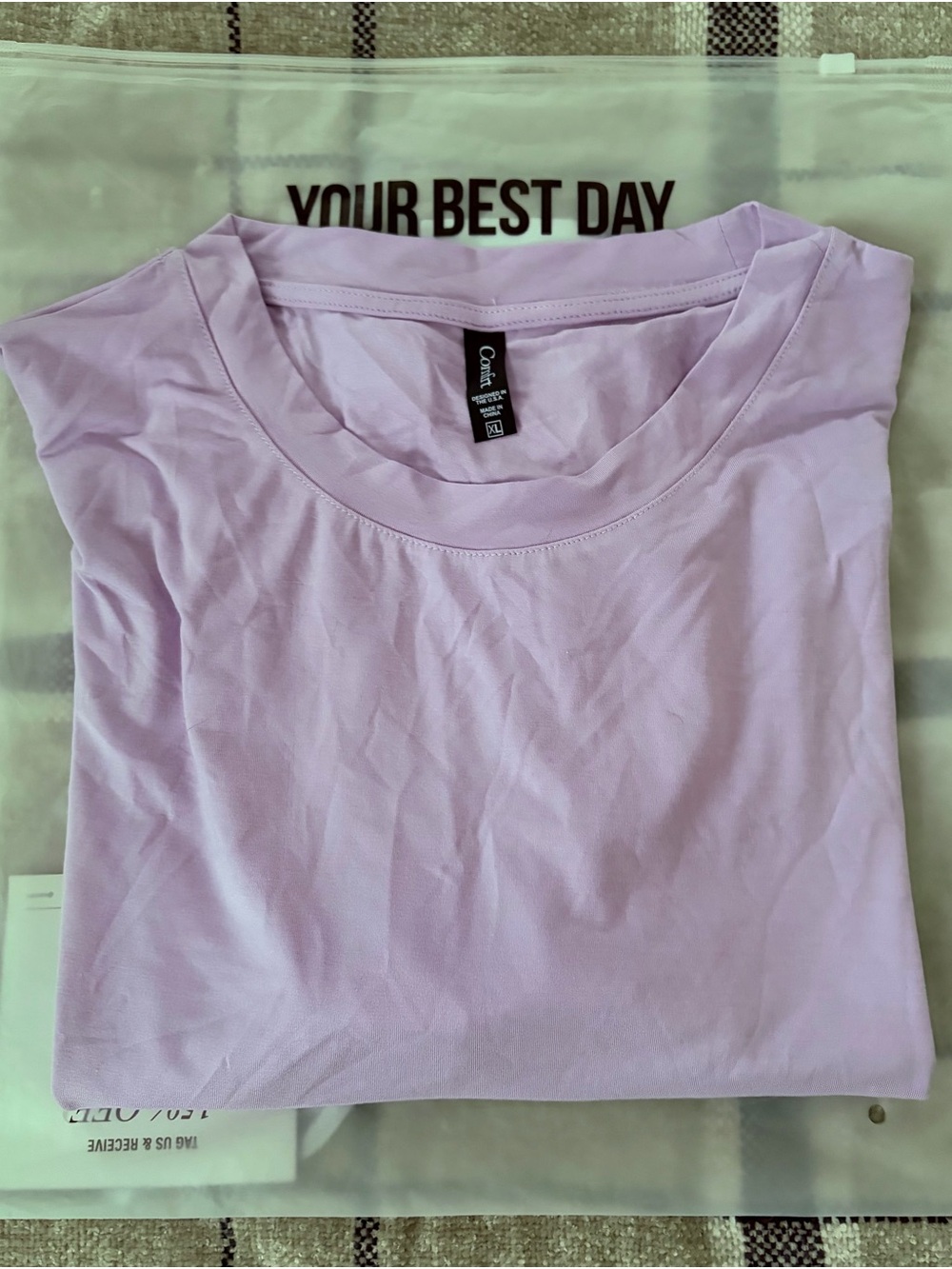 Comfrt Lavender Lounge Tee Crew Neck Top Size XL Brand New Unisex